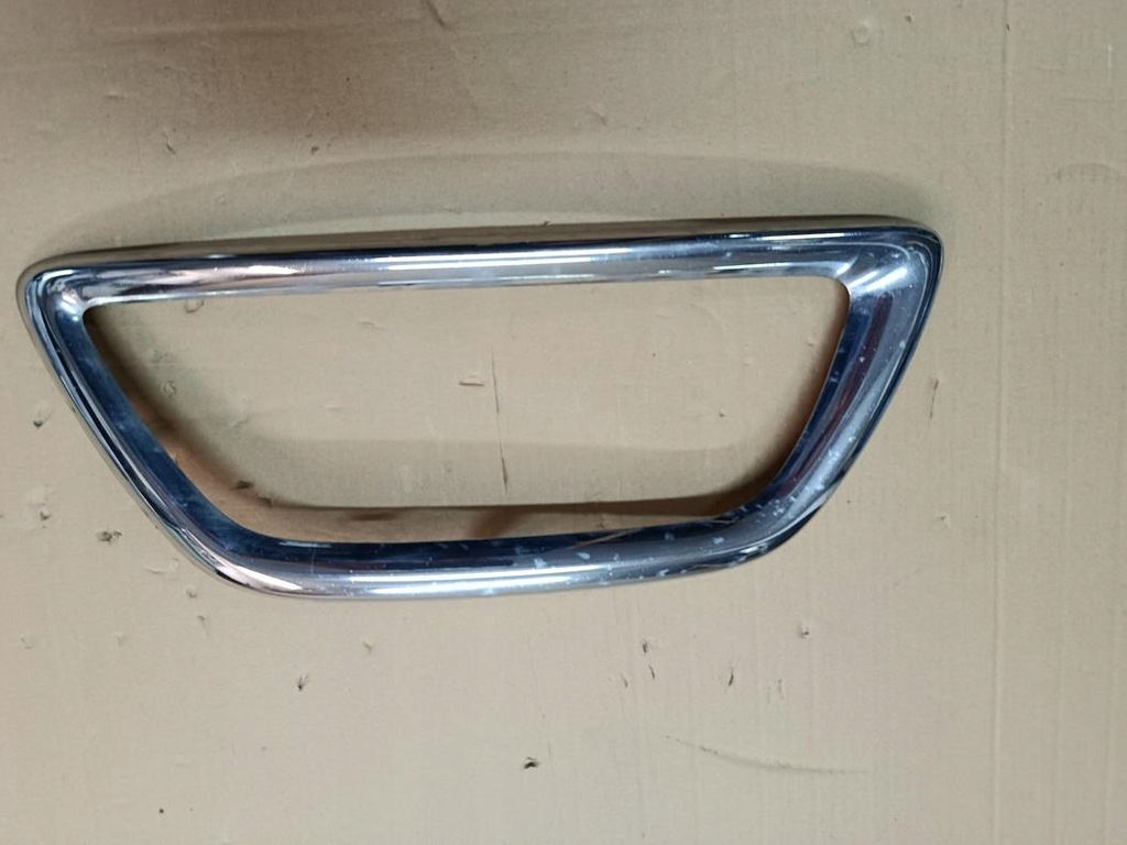 фото №1, Renault captur i решётка рамка бампера перед левая хром оригинальный номер