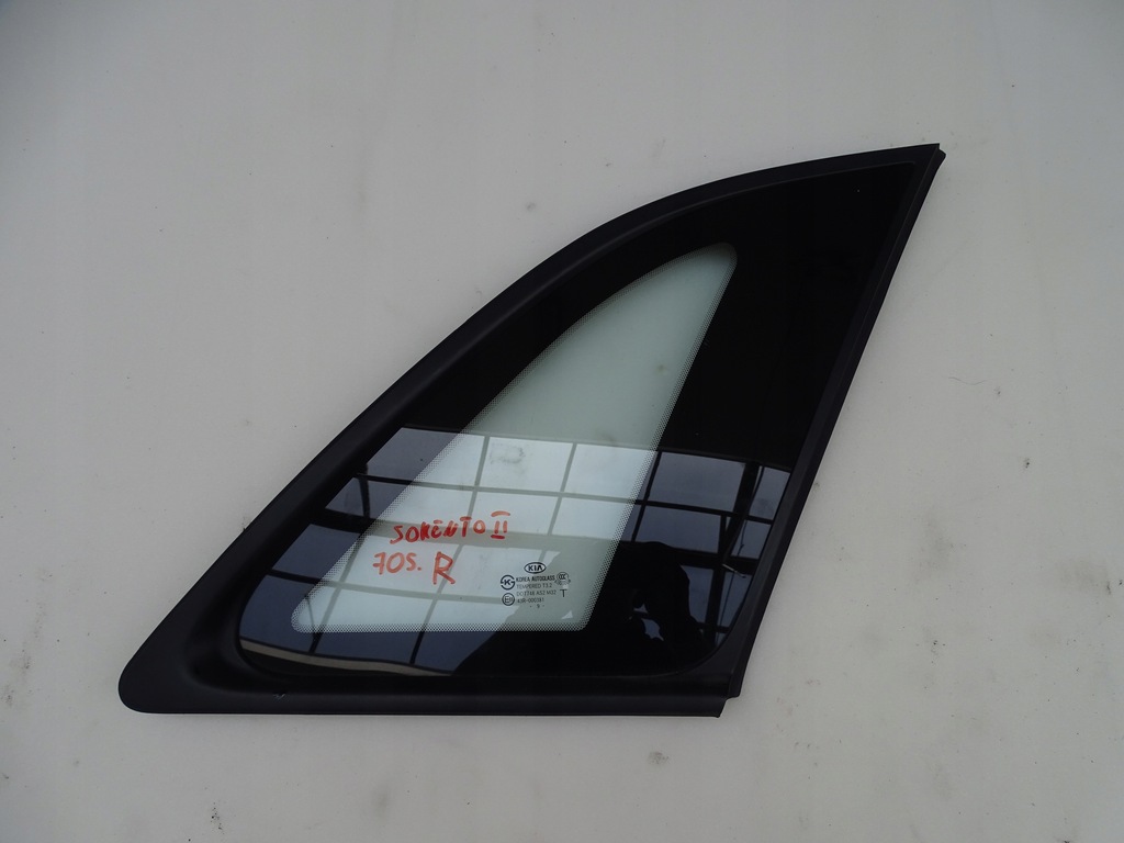 фото №1, Стекло треугольник правый задняя kia sorento ii 2009-