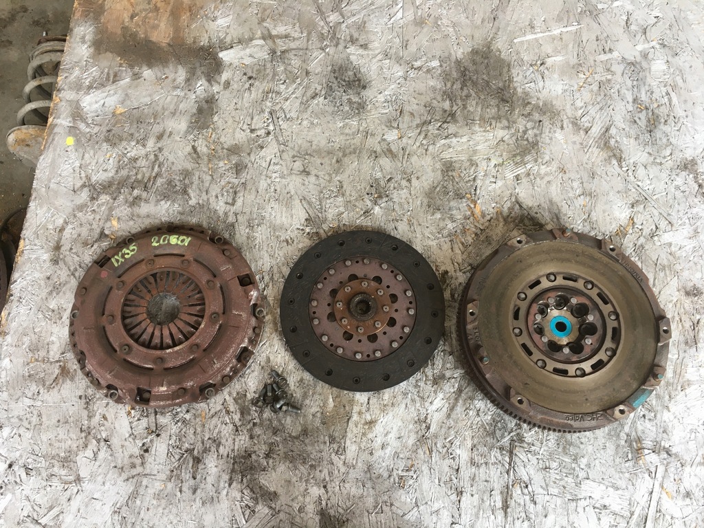 фото №1, Hyundai ix35 kia sportage iii 2.0 gdi колесо двухмассовый диск прижим