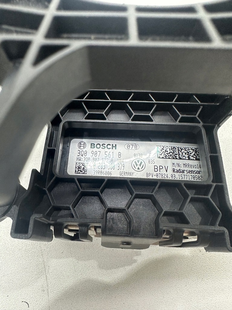 фото №7, Audi vw skoda seat 3q0907561b радар датчик acc +кронштейн радара 3q0907704a