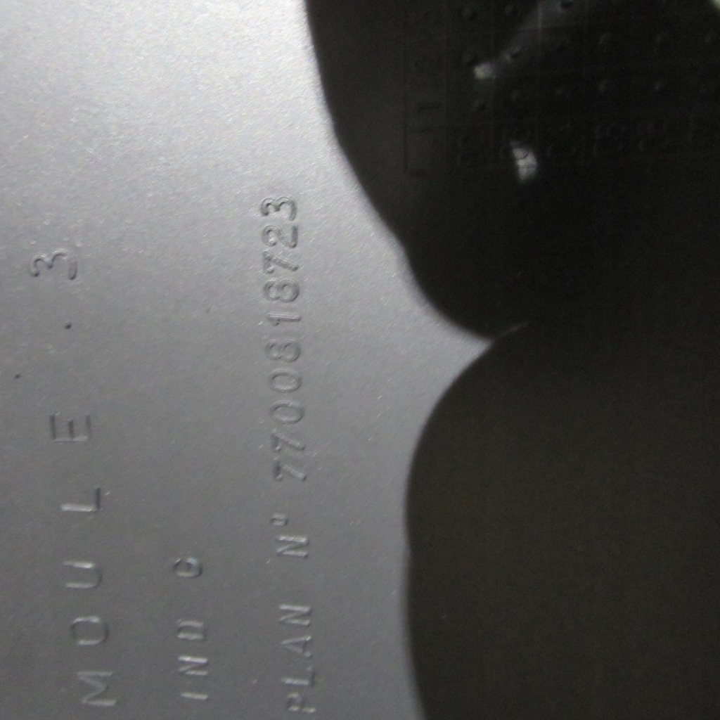 фото №11, Бампер задний renault laguna i оригинальный номер 7700818723