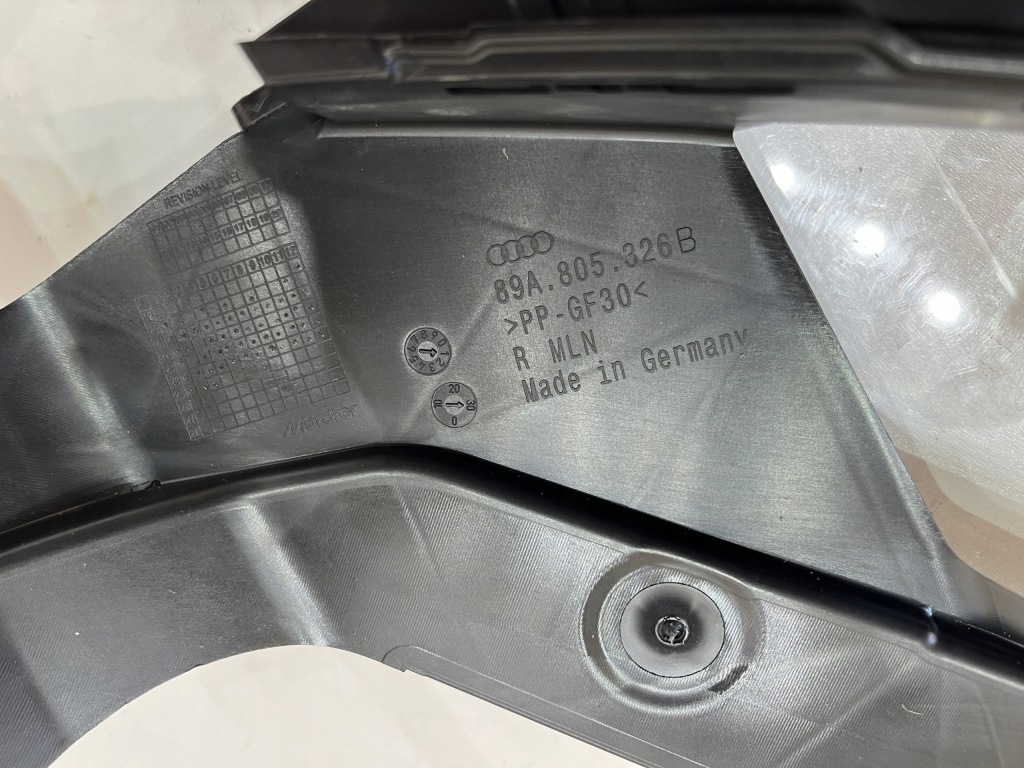 фото №10, Audi q4 e-tron 89a напрямна кронштейн pod фара передні праве 89a805326b nowe