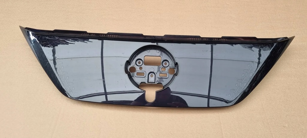 фото №1, Nissan leaf ii lift решётка радиатора решётка радиатора оригинал