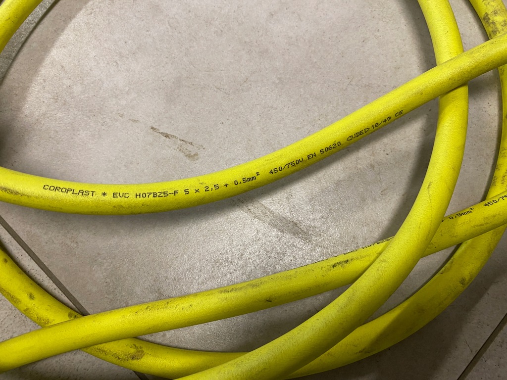 фото №8, Vw e-up шланг зарядки typ 2