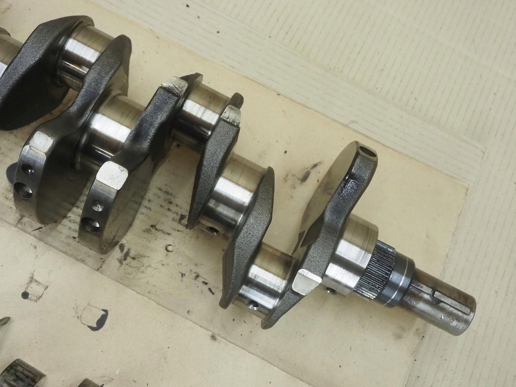 фото №14, Hyundai h1 2001r 2.5 td d4bf wał коленчатый вкладыши