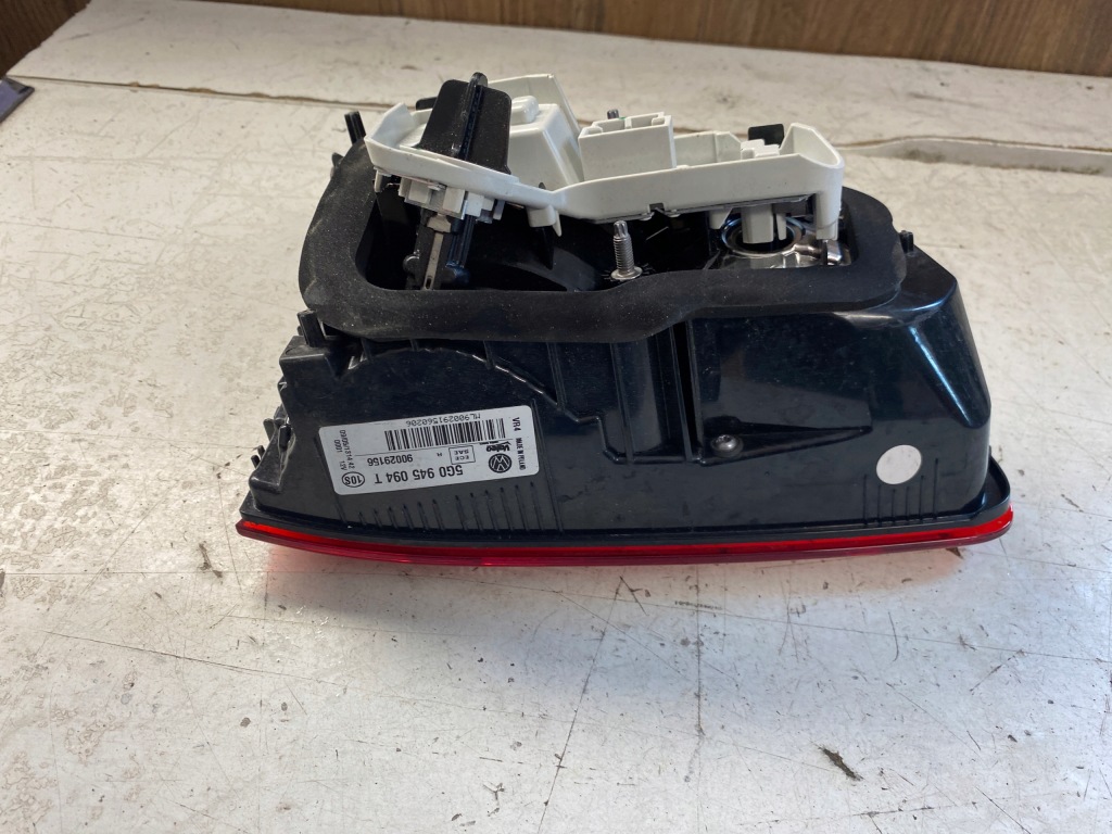 фото №6, Vw golf vii лампа правый задняя w крышка 5g0945094t