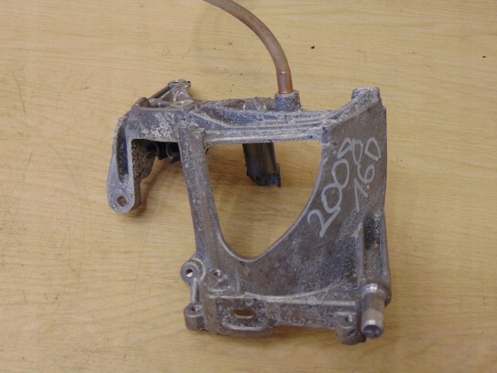 фото №1, Кронштейн фільтра пального основа peugeot 2008 1.6 e-hdi