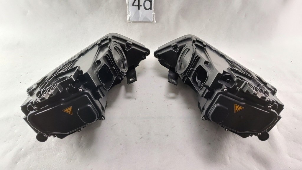 Audi q3 рестайлинг  8u0 ксенон led левый правая  фара фара левая правый Недорого