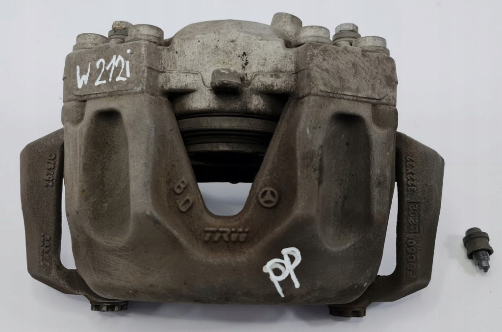 фото №1, Супорт правий перед mercedes w212 3.0 cdi v6