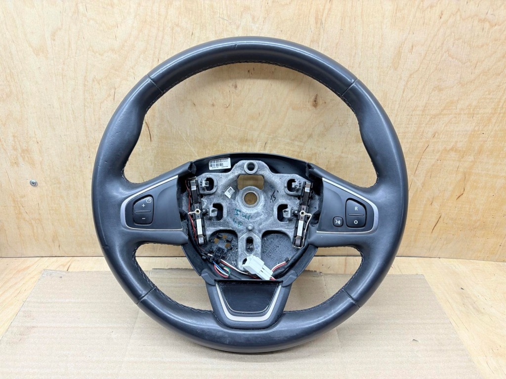 Купити Renault captur рестайлінг  кермо