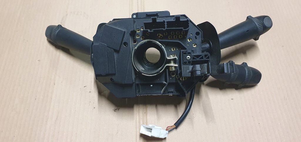 фото №3, Alfa romeo gt - перемикач комбінований