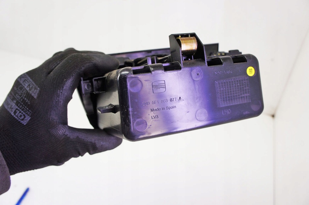 фото №5, Nw180 seat leon iii бардачок 5f1863077a