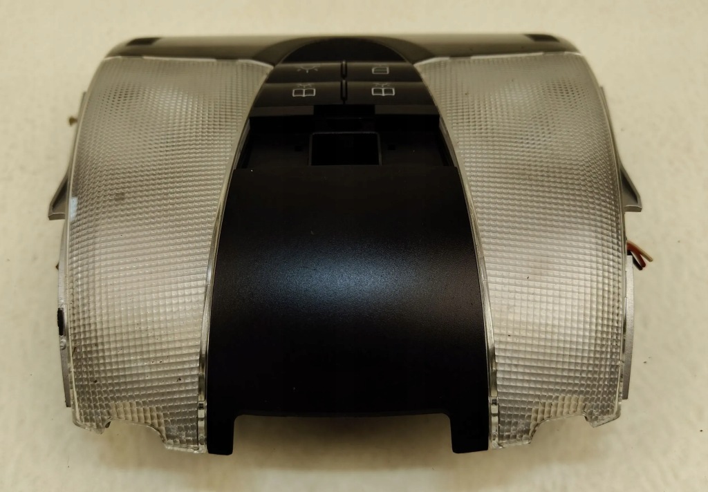 фото №3, Mercedes slkr r171 лампа лампа салону oświetlena кабіни a1718201601