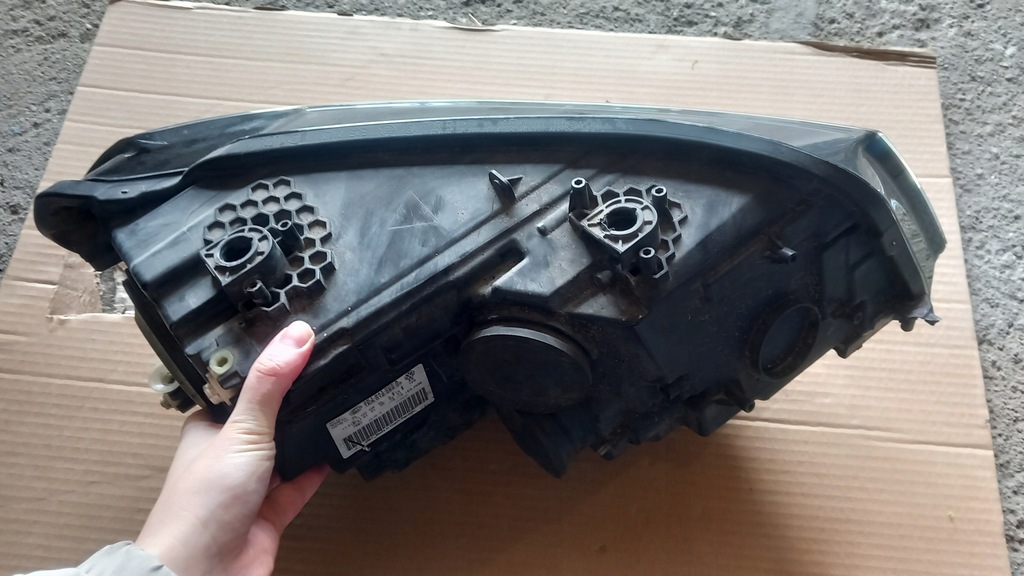 фото №8, Лампа ліва перед vw caddy 2k1941005a