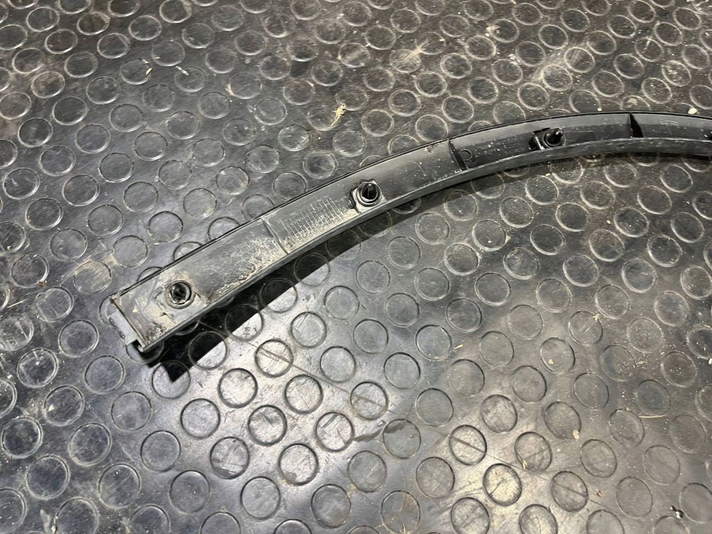 Купить Tesla model y рестайлинг  25- juniper молдинг накладка на крыло левый перед