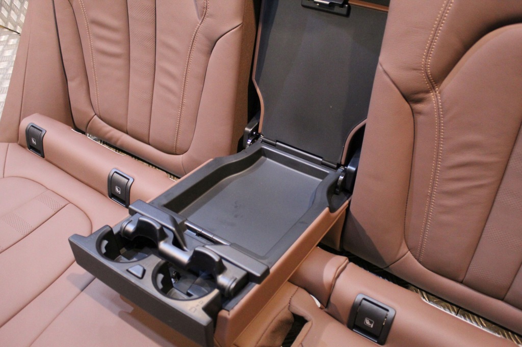 фото №12, Bmw x5 g05 sport обивка сиденья заднее сиденье обшивки