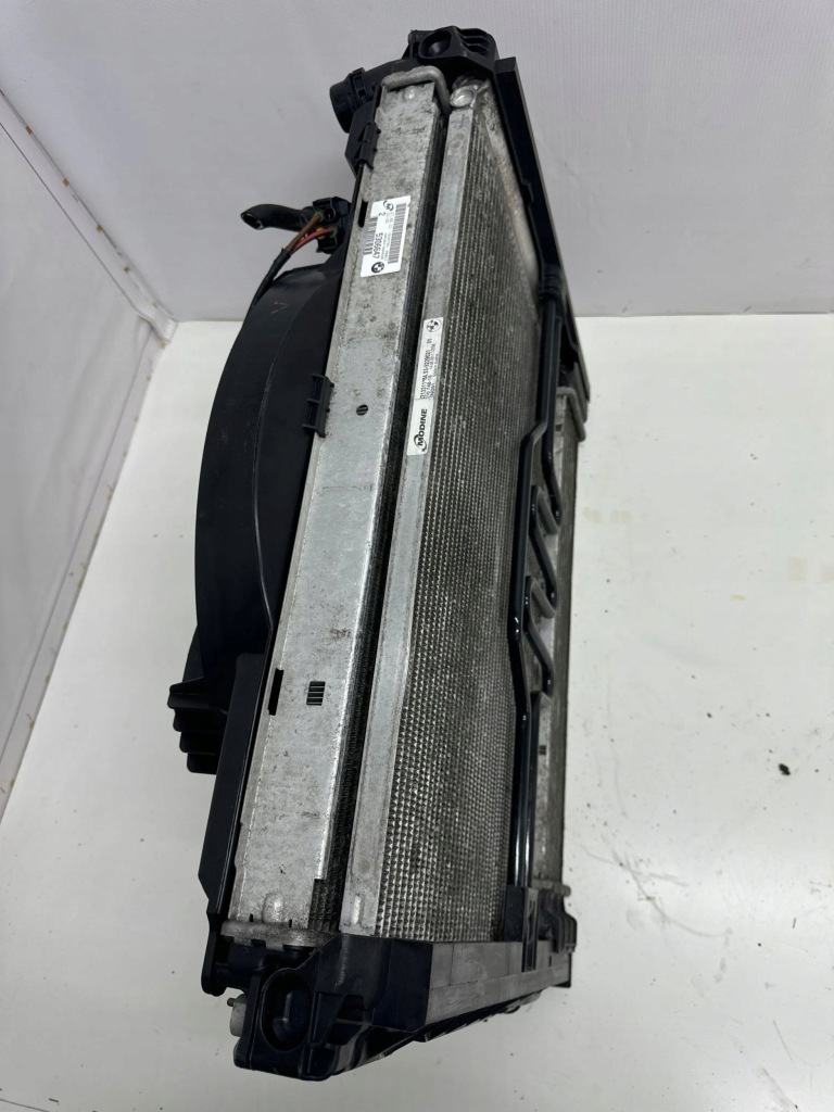 Bmw x1 e84 2010 перед радіатор повітря наддувний / інтеркулер Зі Шроту