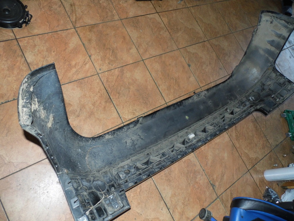 фото №8, Audi a4 b6 04' kombi бампер задня lz9w