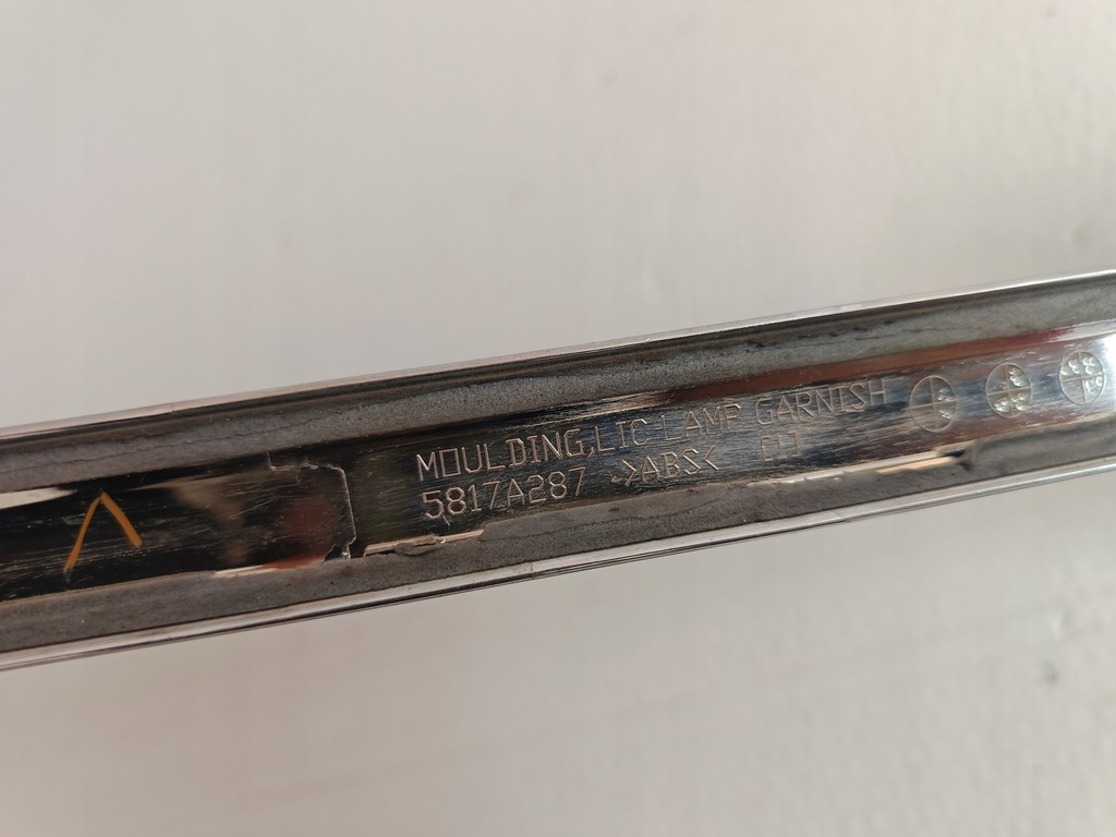 фото №8, Хром молдинг крышки задняя 5817a287 mitubishi eclipse cross