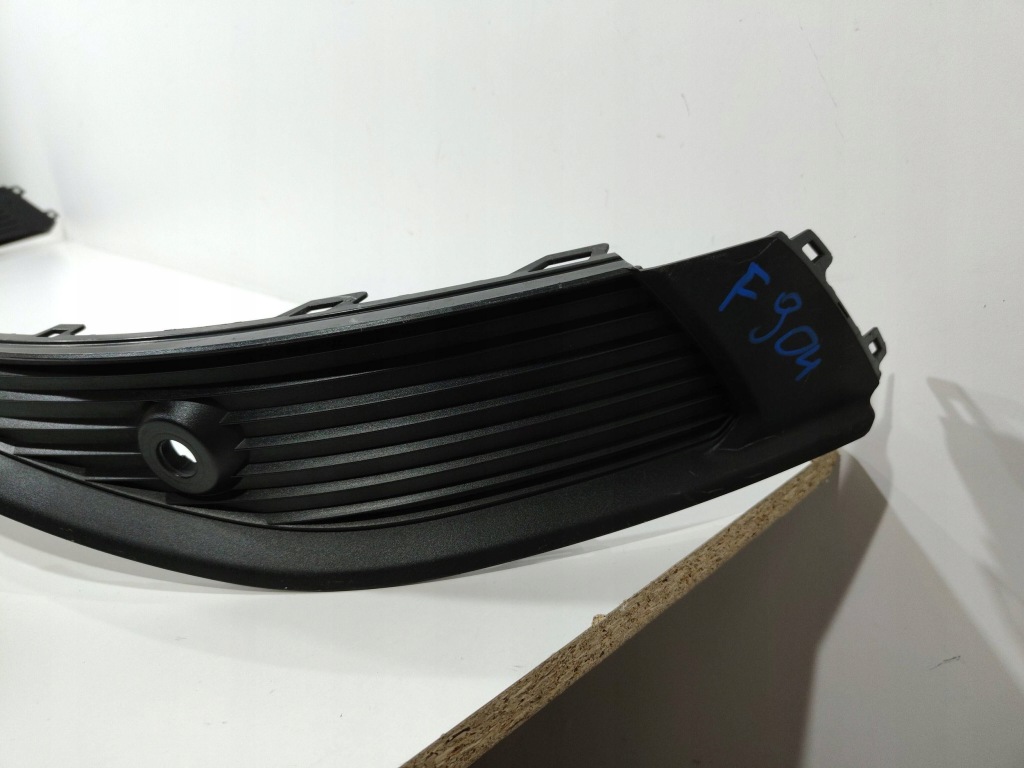 фото №11, Audi q4 e-tron спойлер накладка решітка бампера задня 89a807833 9b9 !