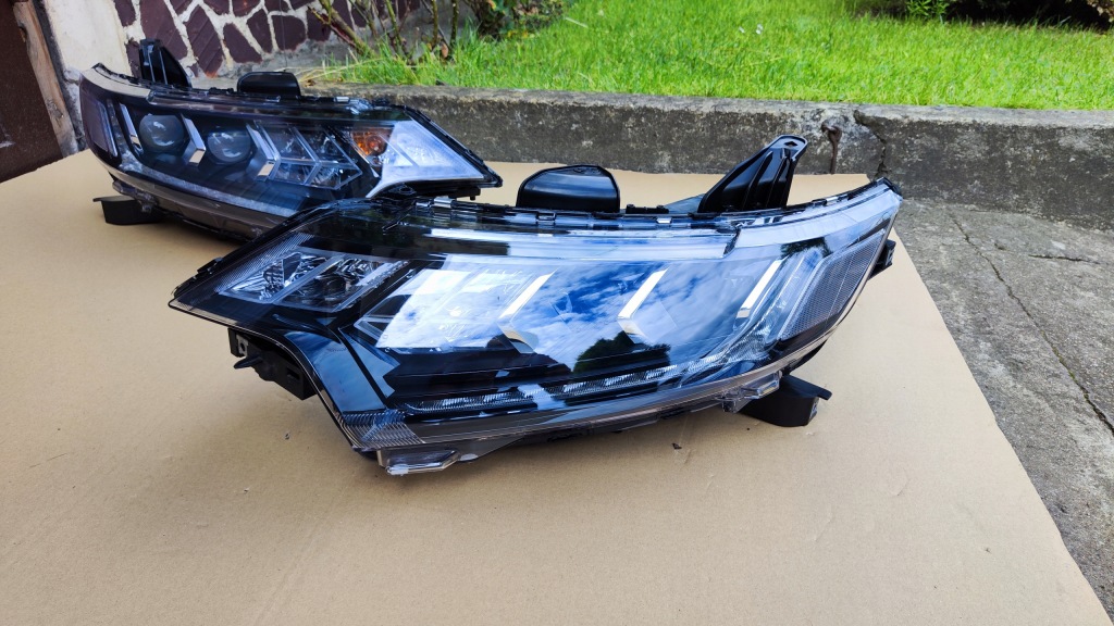 Outlander рестайлинг  19- фара перед full led правый  r европа Доставка