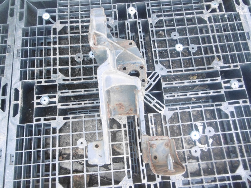 фото №6, Кронштейн кронштейн рессора левый перед magnum dxi 5010574077