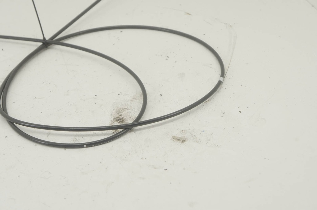 фото №4, Gu397 infiniti q30 трос тягa капот