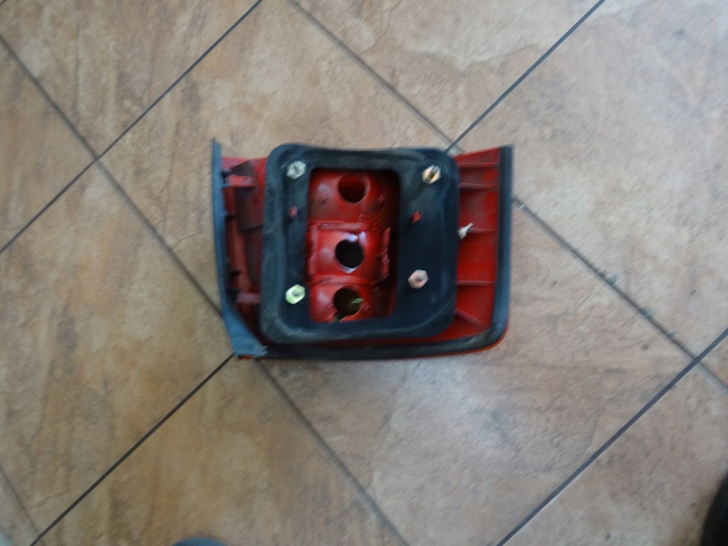 фото №5, Audi a6 c5 лампа правий задня kombi