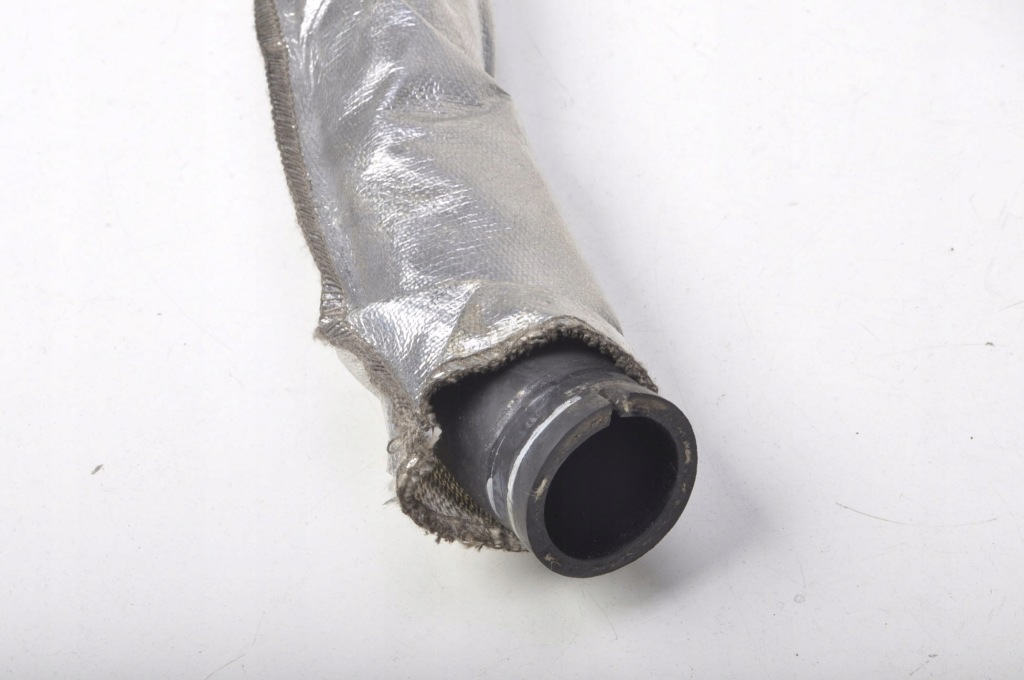 Mp4 spider 3.8 труба заливной топлива j30r11aet1 Оригинал