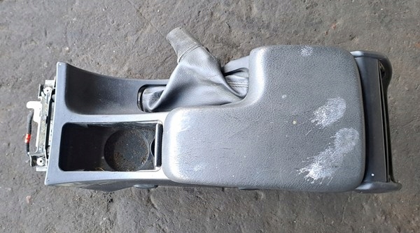 фото №1, Alfa romeo 159 06r туннель средний подлокотник