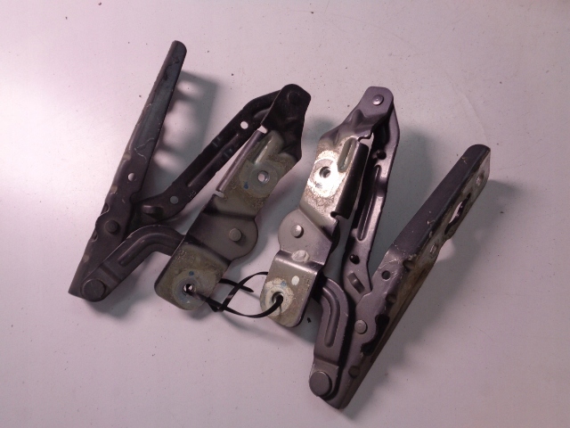 фото №3, Петли капот ford ecosport mk2 2014 rok цвет 33t sea grey