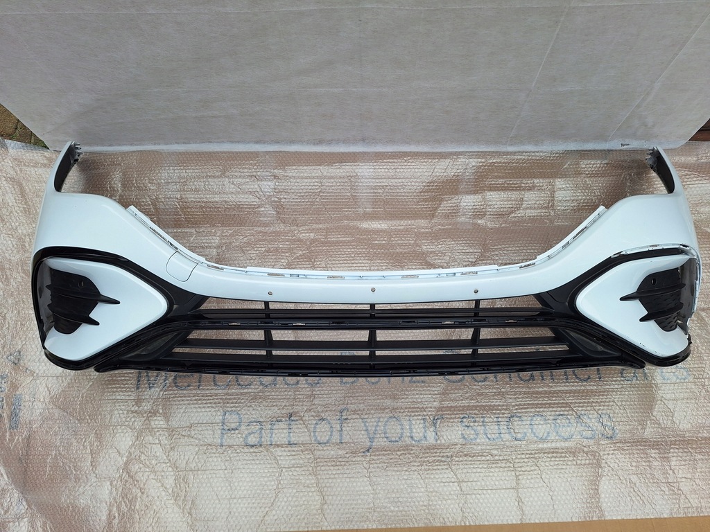 фото №1, Mercedes eqe w295 amg бампер перед передний