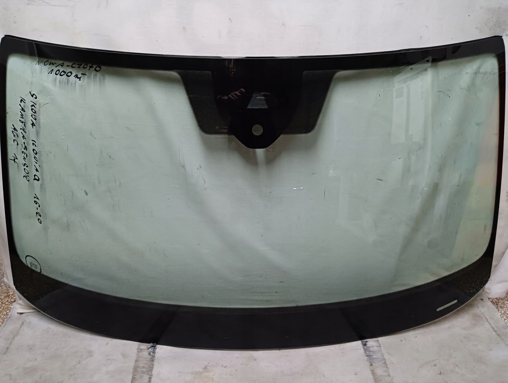 фото №1, Стекло передняя skoda kodiaq 2016-2020 камера датчик