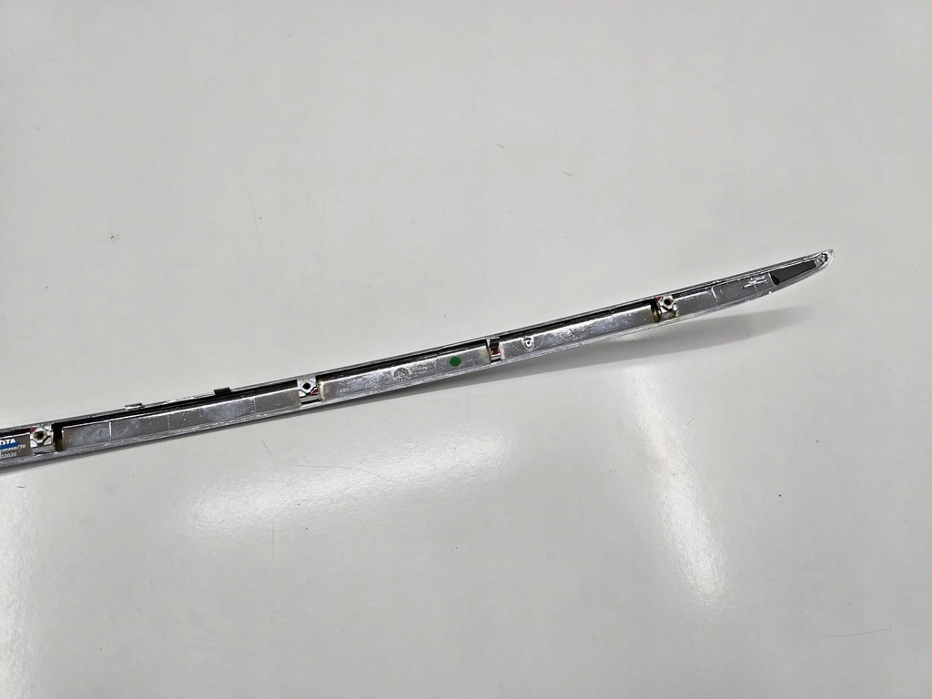 фото №6, Молдинг хром накладка крышки toyota auris i 1 lift e15 задняя