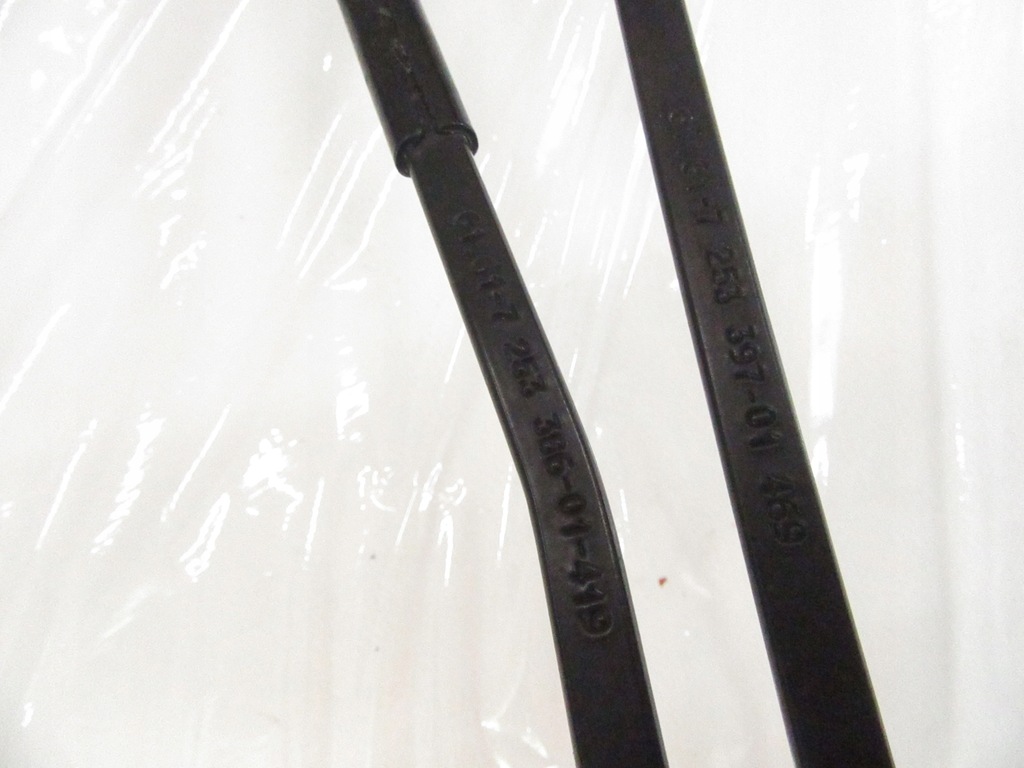 фото №11, Важіль важелі двірники праве ліва перед bmw e90 e91 lci e92 e93 eu