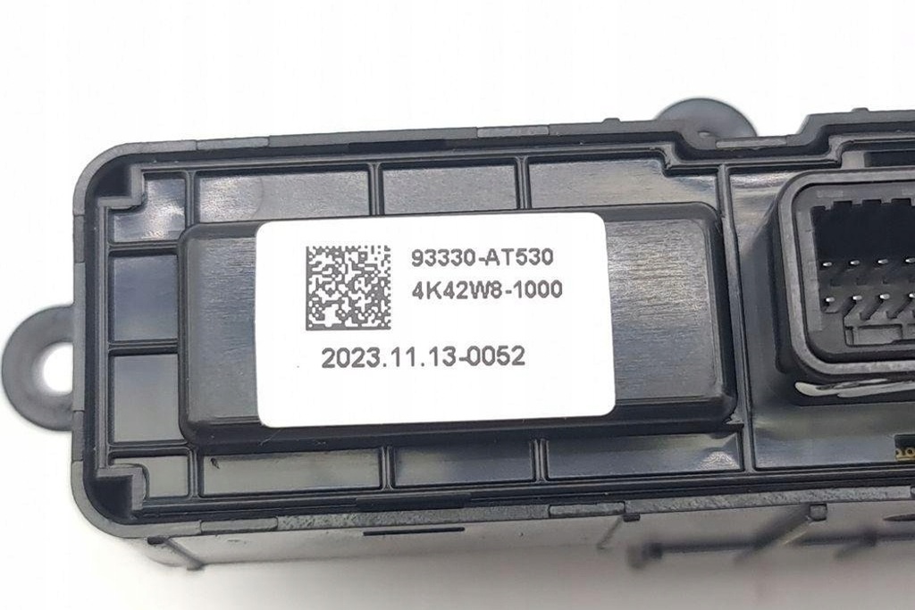 фото №8, Панель перемикачів kia niro 93330at530 electric 150kw 2024