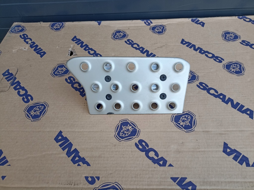 фото №1, Подножка scania r s 2430607