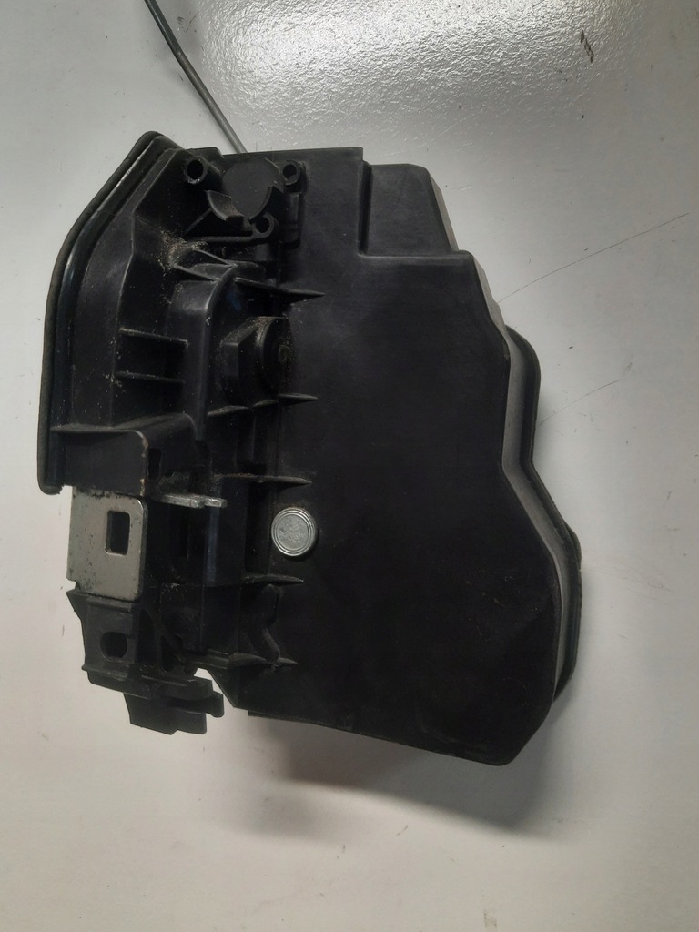 фото №6, Замок двері правий задня bmw 1 e87