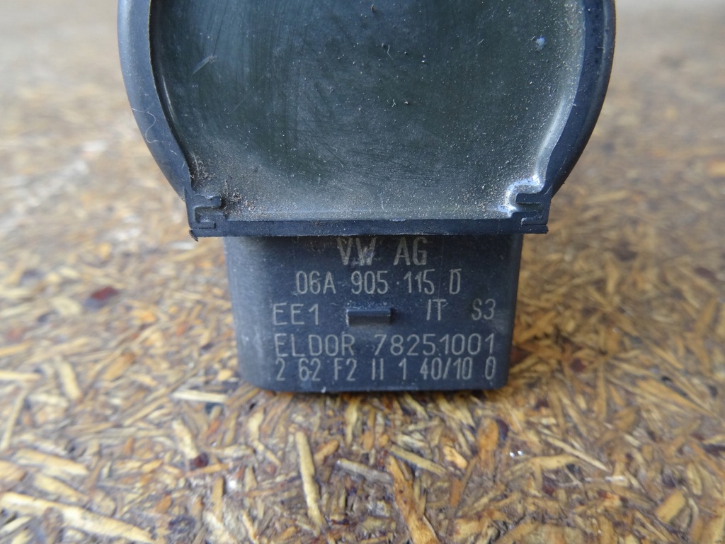фото №7, Audi a3 s3 8l tt 8n golf iv 1.8t катушка зажигания 06a905115d