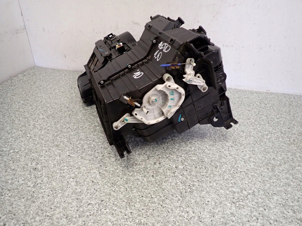 фото №6, Suzuki alto 09- pixo корпус отопителя