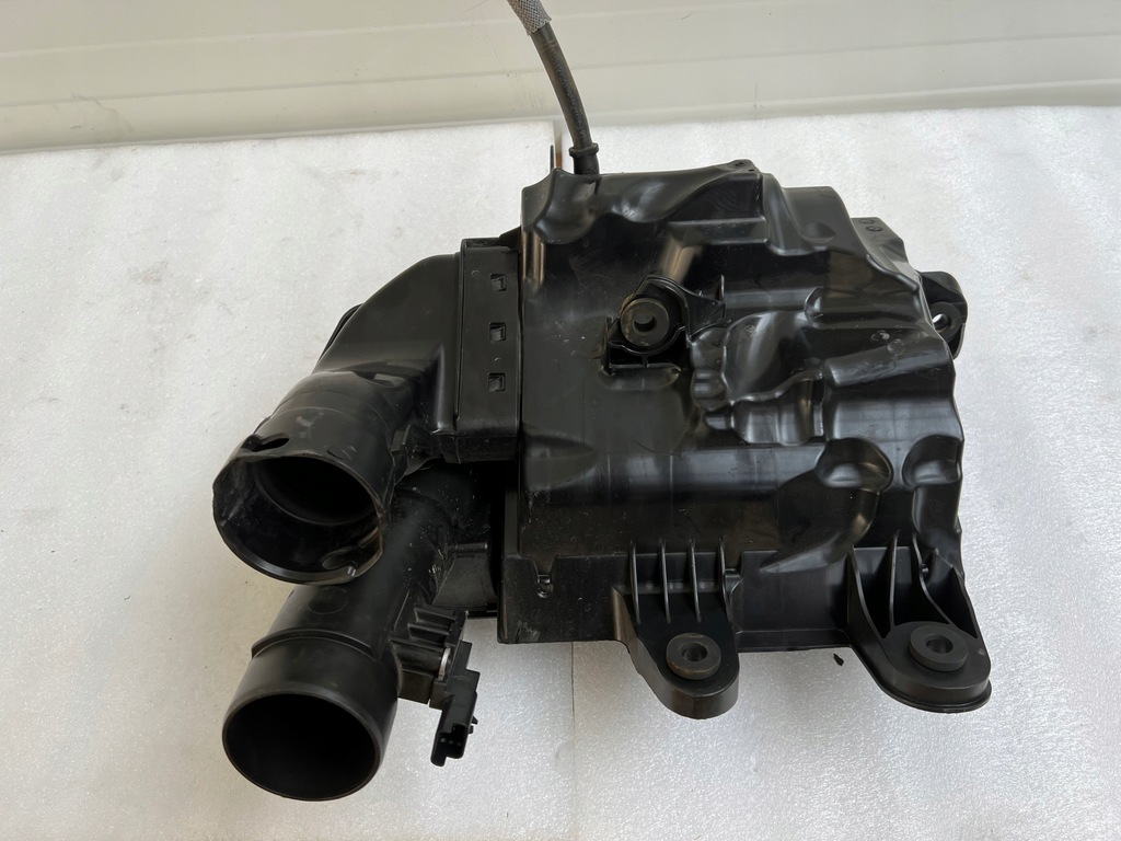 фото №6, Корпус фильтра воздуха citroen 9828002080