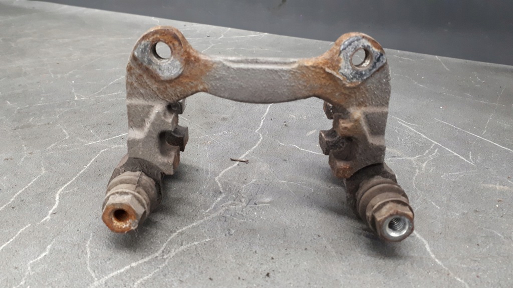 фото №1, Скоба задняя passat b4 1.9tdi