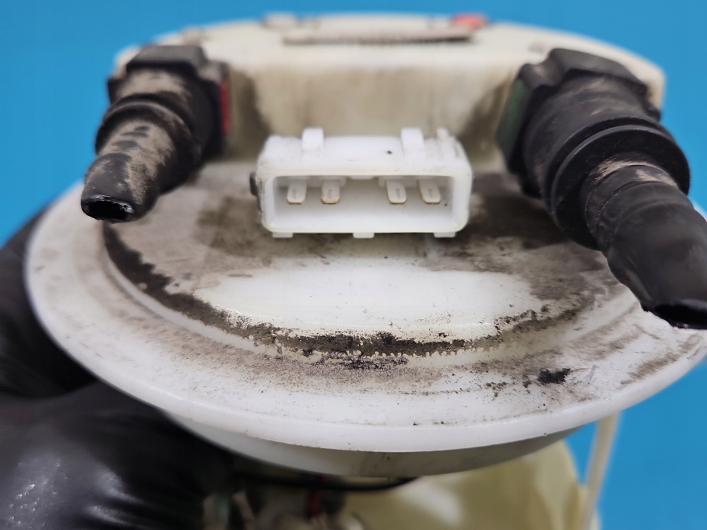 Помпа насос пального renault espace iii 2.0 16v 0986580177 4 pin Оригінал