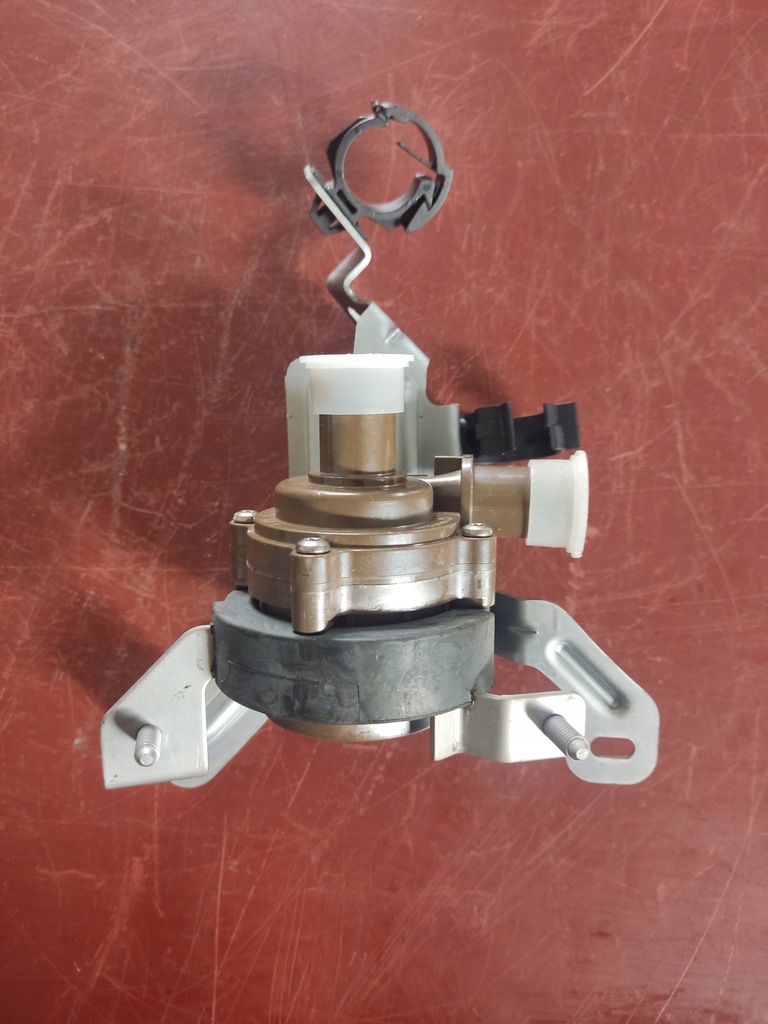 фото №1, Додаткова насос wody jeep renegade 00521365860