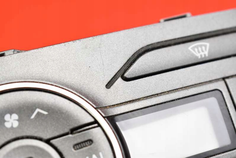 фото №13, Панель керування обдув кондиціонер 55900-02221 toyota auris 1 i 06-09