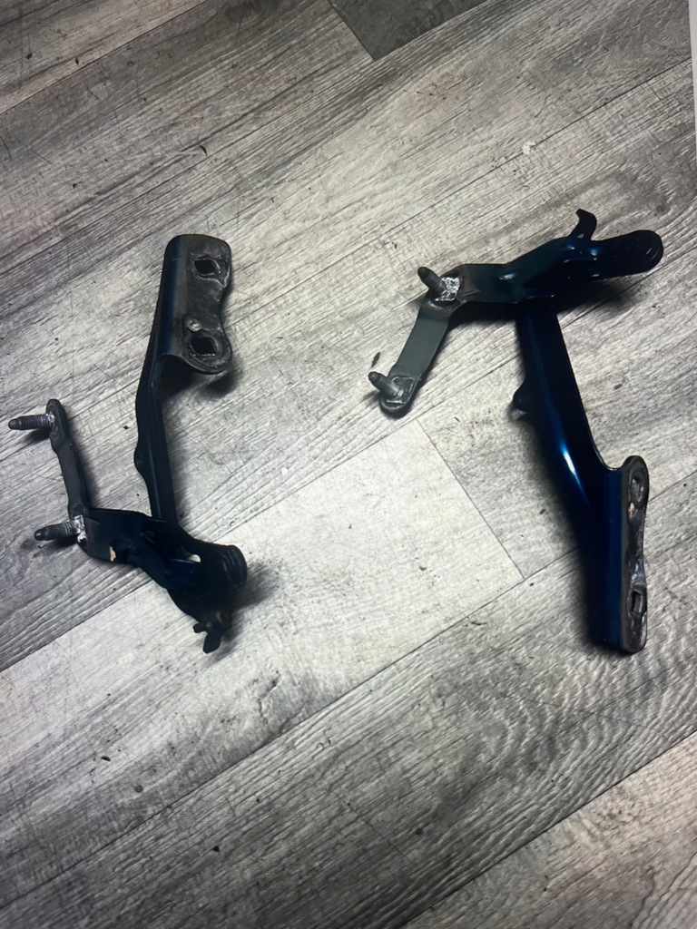 фото №1, Ford galaxy mk3 петля петлі капот комплект