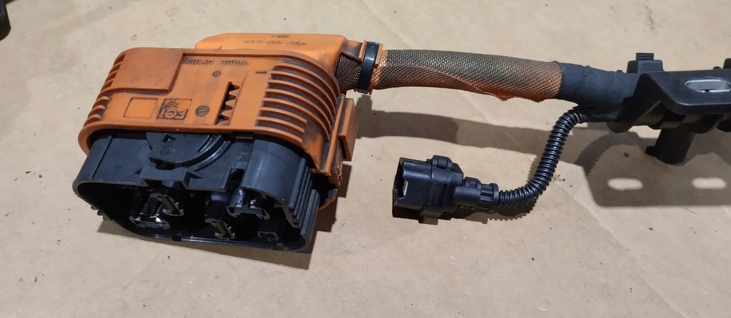 фото №7, Разъём зарядки renault kangoo iii iv z.e. 23r 243404613r