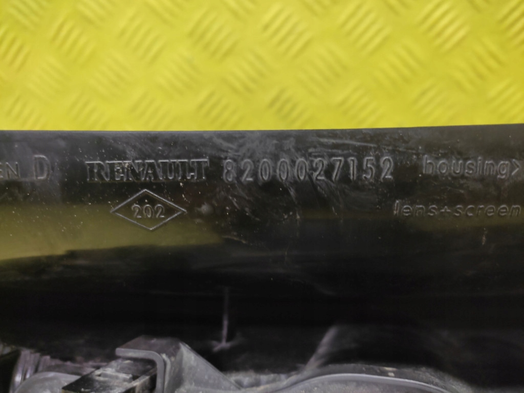 фото №8, Renault espace iv лампа правый задняя 8200027152