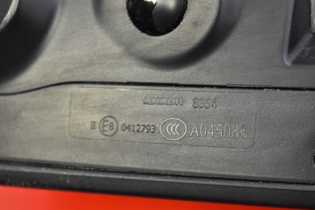 Зеркало правое чёрные eu a045086 toyota bz4x 22- 4+14 pin Киев