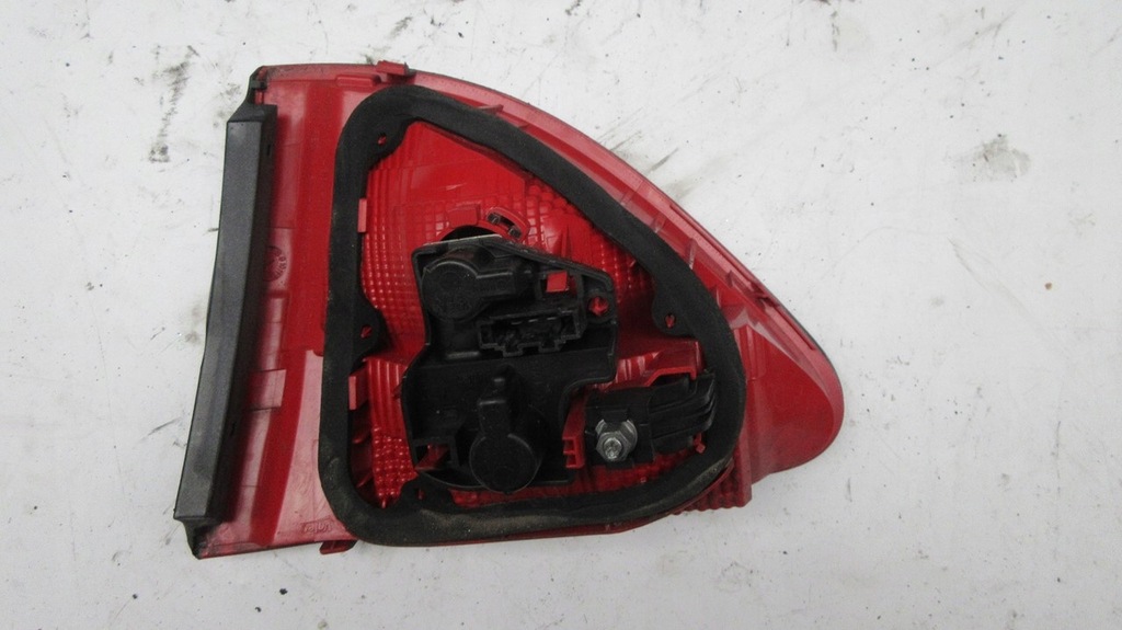 фото №8, Seat exeo права задня лампа задня задня sedan ліва кришка багажника крила